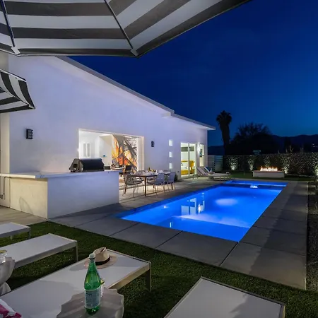 Picture Perfect Retreat By Acme House Company Villa